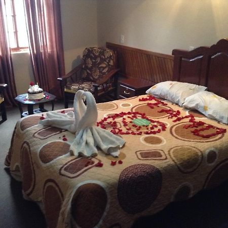 Hospedaje Casa Blanca Huaraz  Εξωτερικό φωτογραφία