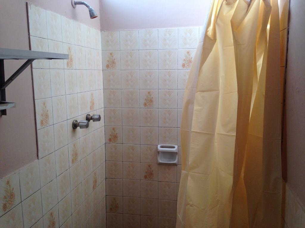 Hospedaje Casa Blanca Huaraz  Δωμάτιο φωτογραφία